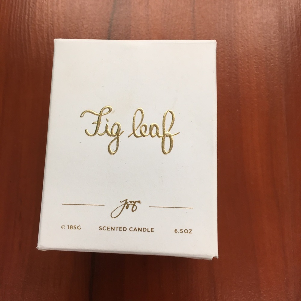 Fig Leaf Candle
JOYA - Picture 4 of 5